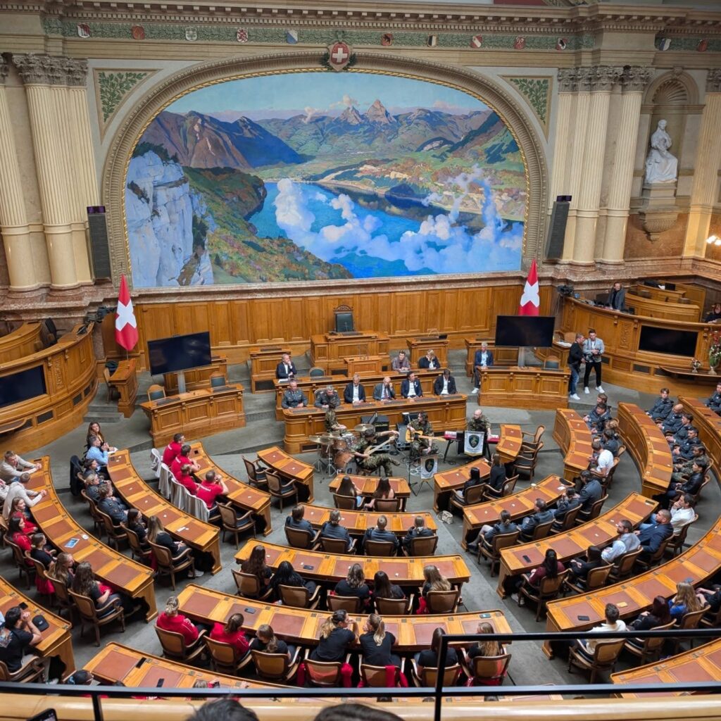 Instagram post from frei_urs. This post is in position 2.